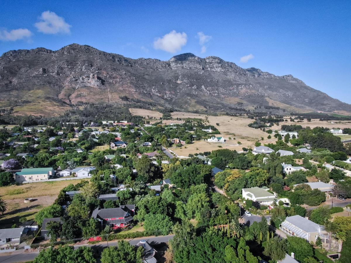 Hotel Ruby Rose Riebeek-West Exterior foto