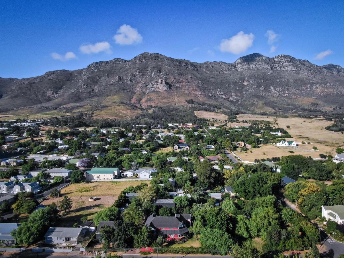 Hotel Ruby Rose Riebeek-West Exterior foto