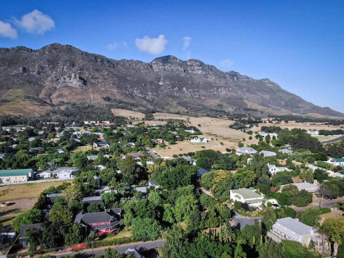 Hotel Ruby Rose Riebeek-West Exterior foto